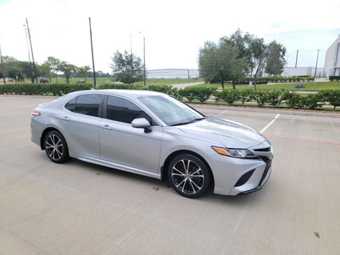 Used 2020 Toyota Camry SE image 20