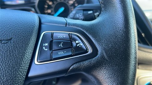 Certified 2019 Ford Escape SEL image 21