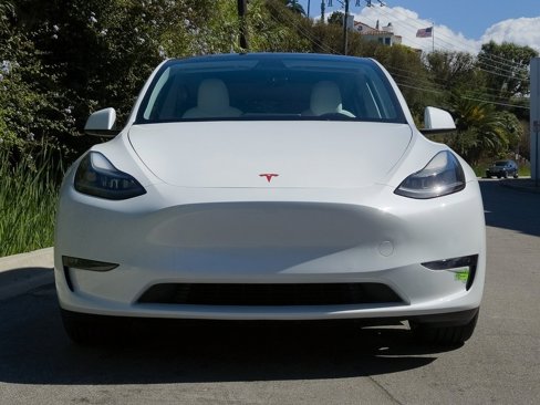 Used 2022 Tesla Model Y Performance image 27