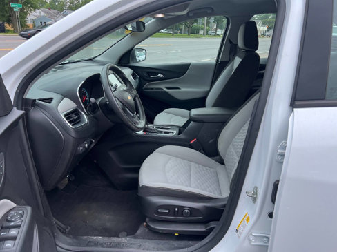Used 2018 Chevrolet Equinox LS w/ LPO, Cargo Package image 9