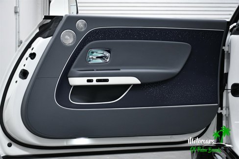 Used 2024 Rolls-Royce Spectre w/ Spectre Launch Package image 57
