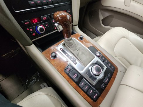 Used 2009 Audi Q7 4.2 Prestige image 29