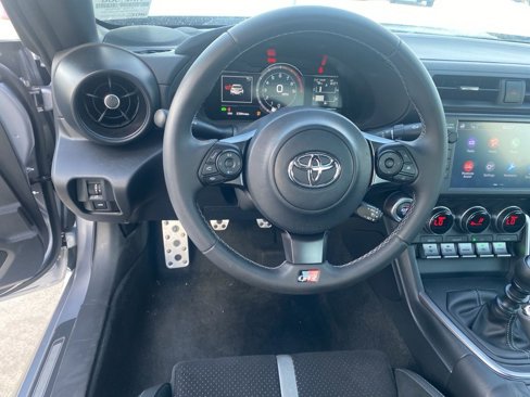 Used 2024 Toyota GR86 Premium image 25