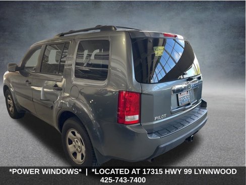 Used 2010 Honda Pilot LX image 3