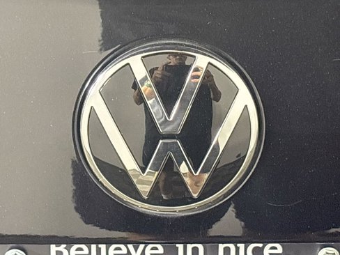Certified 2024 Volkswagen Jetta Sport image 24