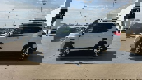 Used 2020 Subaru Ascent Premium w/ Convenience Package image 42