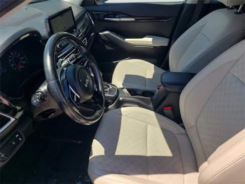 Used 2023 Kia Seltos EX image 21
