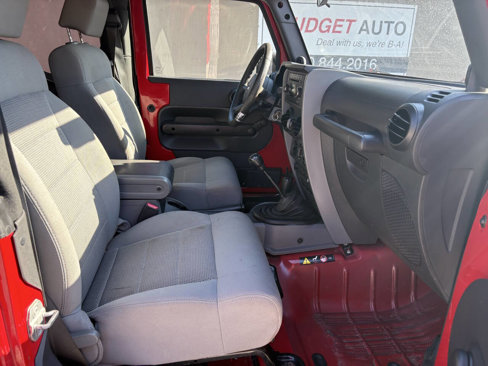 Used 2009 Jeep Wrangler Rubicon w/ Dual Top Group image 23