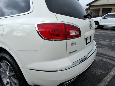 Used 2014 Buick Enclave Leather image 13