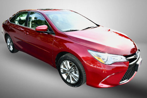 Used 2016 Toyota Camry SE image 8