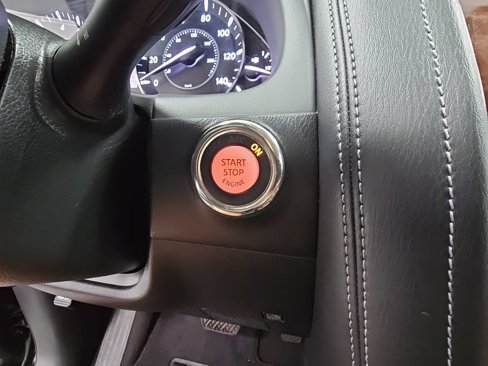 Used 2018 Nissan Armada Platinum w/ Captain Seat Package image 25