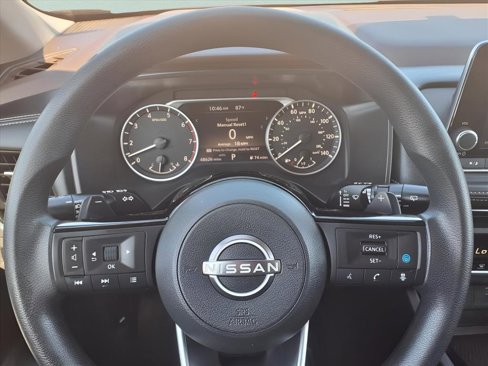 Used 2023 Nissan Rogue SV image 20