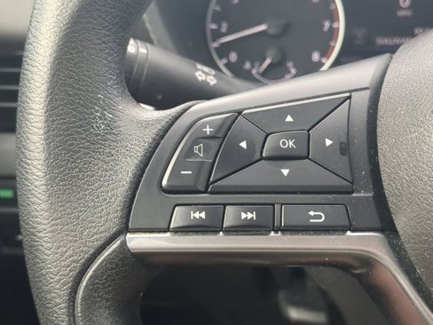 Used 2024 Nissan Sentra SV image 19