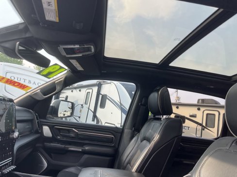 Used 2019 RAM 1500 Limited image 22