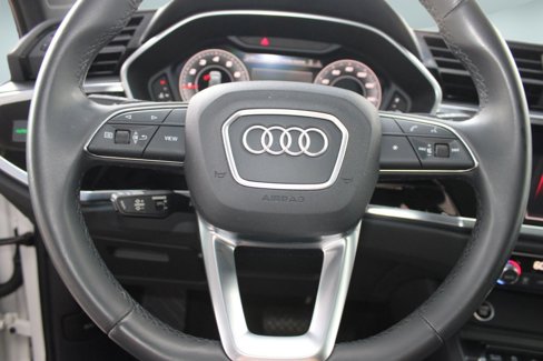 Used 2022 Audi Q3 2.0T Premium Plus image 18