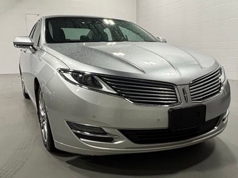 Used 2015 Lincoln MKZ w/ Equipment Group 102A Reserve image 1
