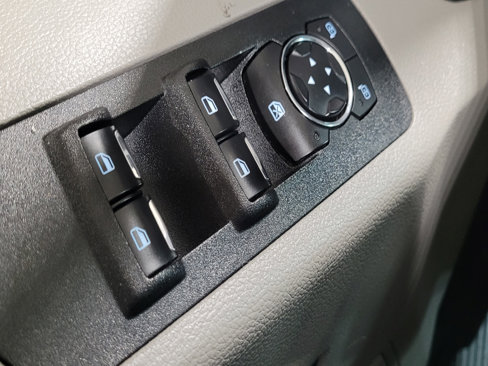 Used 2018 Ford F150 XLT image 27