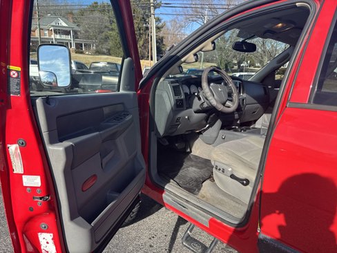 Used 2006 Dodge Ram 3500 Truck SLT image 9