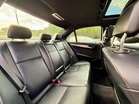 Used 2014 Mercedes-Benz C 250 Sedan image 22