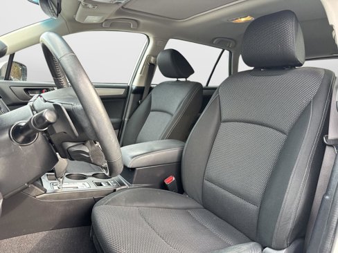 Used 2017 Subaru Outback 2.5i Premium image 26