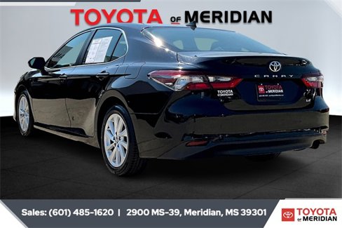 Used 2024 Toyota Camry LE image 2