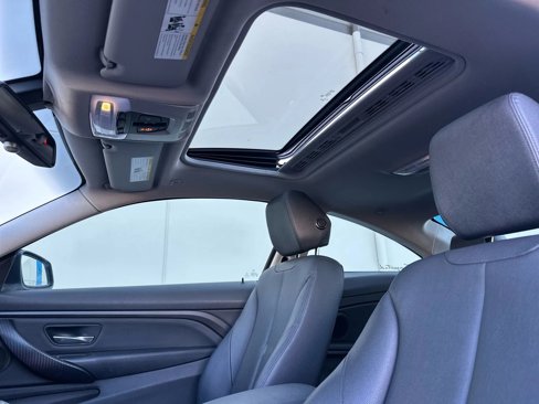 Used 2015 BMW 428i Coupe image 11