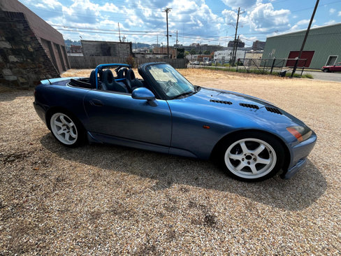 Used 2002 Honda S2000 image 11