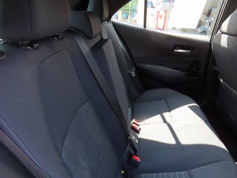 Used 2021 Toyota Corolla SE image 34