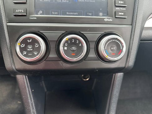 Used 2017 Subaru Crosstrek 2.0i image 23
