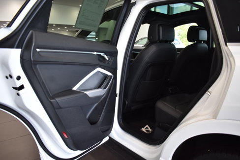 Used 2022 Audi Q3 2.0T Premium image 30
