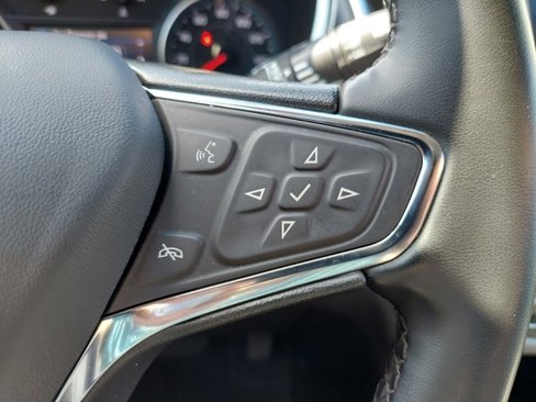 Used 2024 Chevrolet Equinox LT image 32