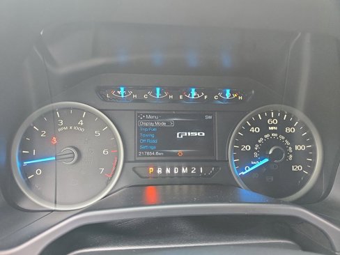 Used 2015 Ford F150 XLT w/ Equipment Group 302A Luxury image 20
