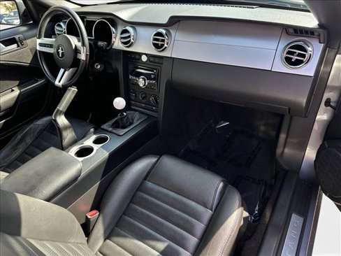 Used 2006 Ford Mustang GT image 26