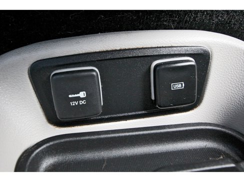 Used 2017 Chrysler Pacifica Limited image 25