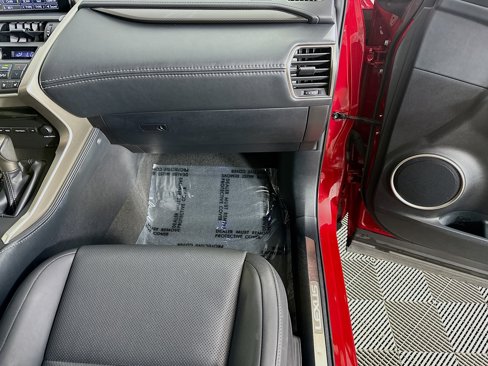 Used 2016 Lexus NX 200t FWD image 33