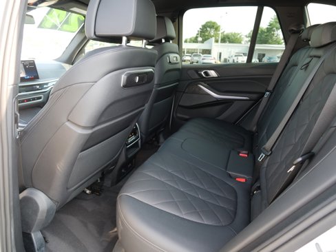 Used 2024 BMW X5 sDrive40i image 13