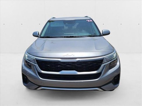 Used 2022 Kia Seltos S image 2