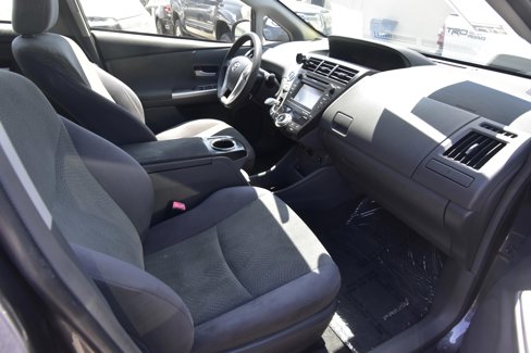 Used 2014 Toyota Prius V Three image 10