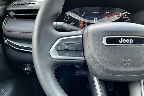 Used 2023 Jeep Compass Trailhawk image 18