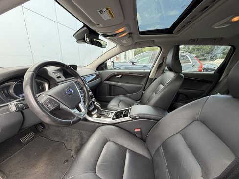 Used 2016 Volvo XC70 T5 Premier w/ Proximity Package image 7
