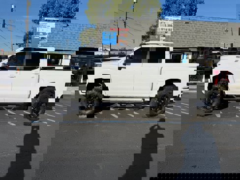 Used 2021 Chevrolet Silverado 1500 RST image 8