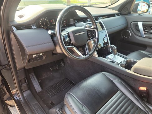 Used 2022 Land Rover Discovery Sport SE image 2