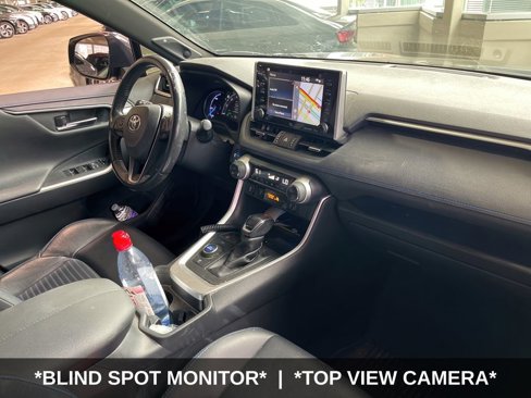 Used 2019 Toyota RAV4 XSE image 6