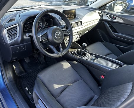 Used 2017 MAZDA MAZDA3 Sport image 19