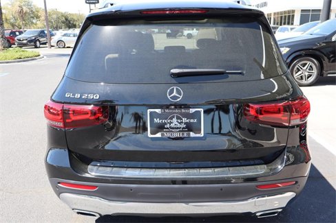 Certified 2022 Mercedes-Benz GLB 250 image 7