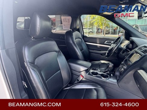 Used 2019 Ford Explorer XLT w/ Equipment Group 202A image 21