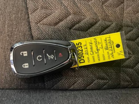 Used 2022 Chevrolet Equinox LT image 32