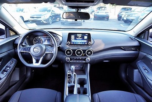 Used 2024 Nissan Sentra SV image 17