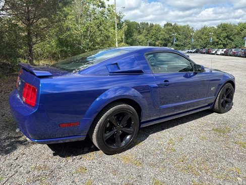 Used 2005 Ford Mustang GT image 11