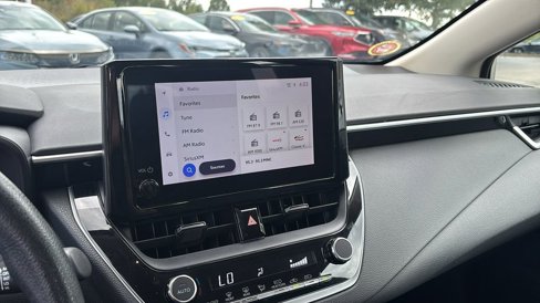 Used 2023 Toyota Corolla LE image 19
